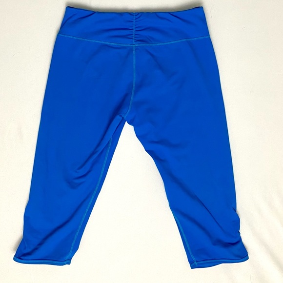 Kyodan Blue Athletic Capri Leggings Size Medium - Picture 2 of 6